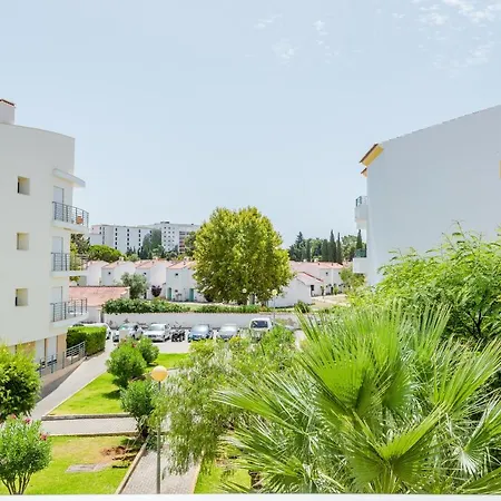 Alfamar At Da Falesia Apartmán *